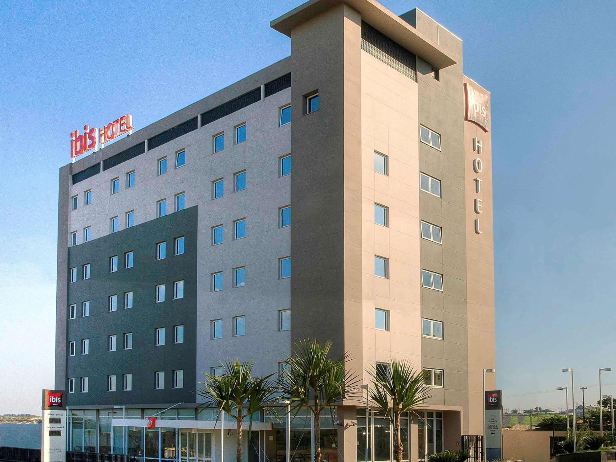 Отель Ibis Ориньюс Экстерьер фото