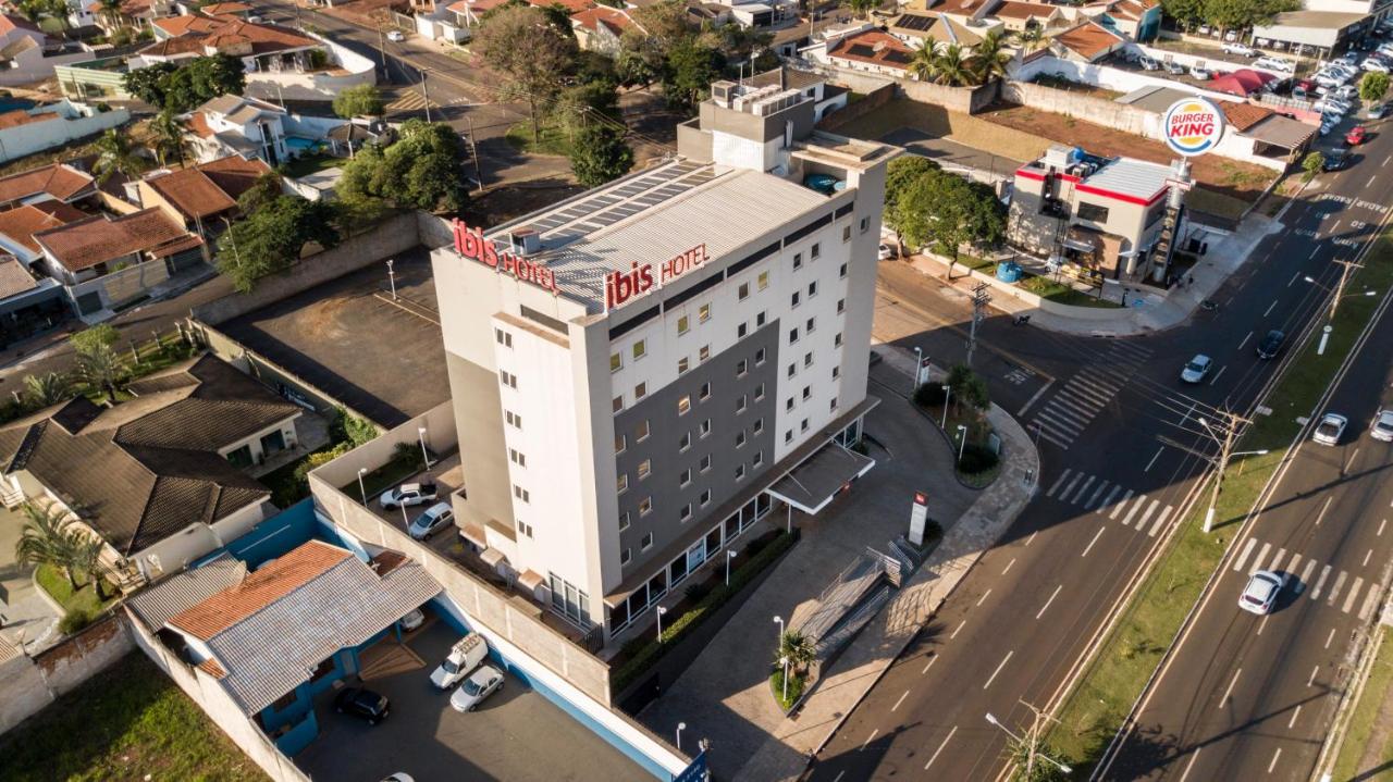 Отель Ibis Ориньюс Экстерьер фото